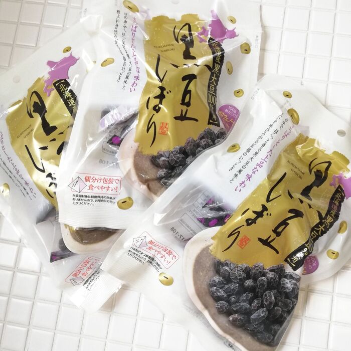 ⑨ 使用した黒豆しぼり。