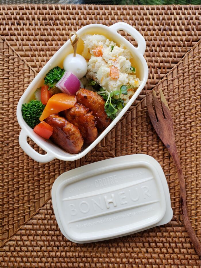 100円!?❤ボルーヌシリーズのお弁当箱❤