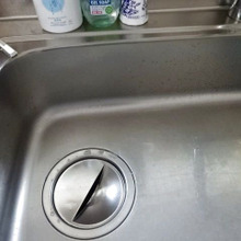 【暮らしの小さな工夫】三角コーナーを手放して〇十年!!我が家の毎日の生ゴミの定位置!追記あり!