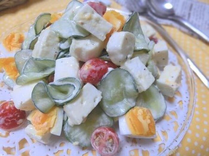 山盛りで食卓へ♪ はんぺんときゅうりのからしマヨサラダ