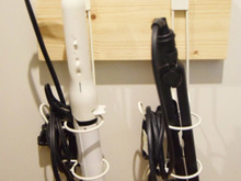 5分でできる!100均グッズでヘアアイロンやドライヤーを扉の内側にすっきり収納!