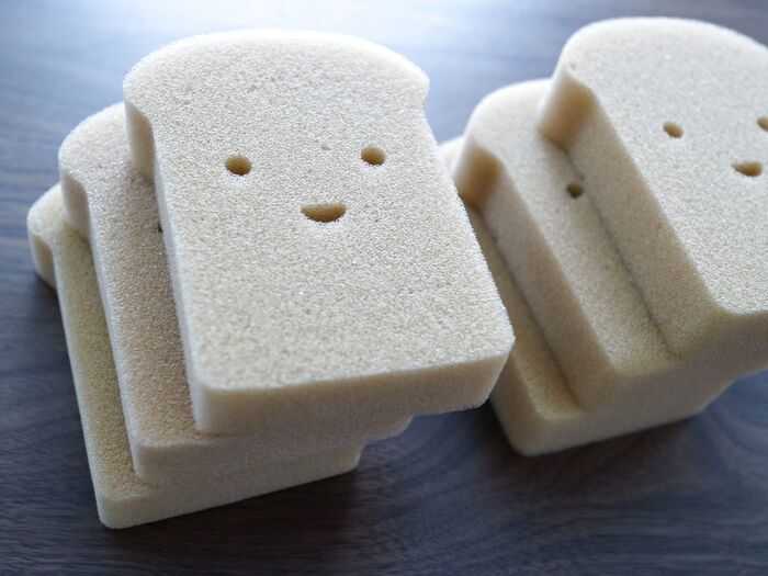 【ダイソー】カワイイ食パンがたっぷり入ってる~!ふわふわスポンジ