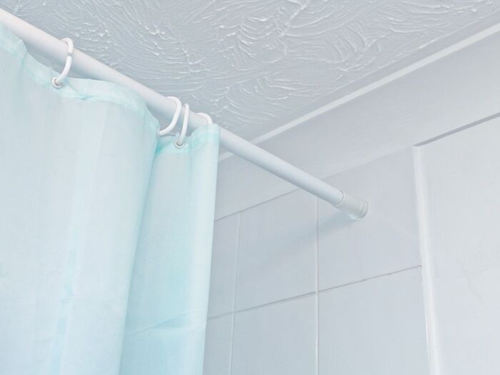 浴室のカビは徹底排除!シャワーカーテンの簡単カビ対策と掃除方法!