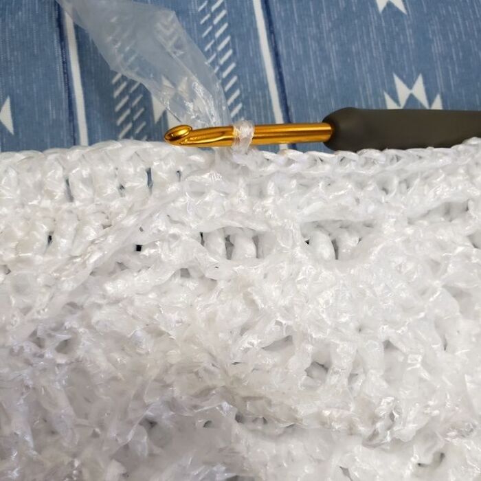 モチーフを取り付けて