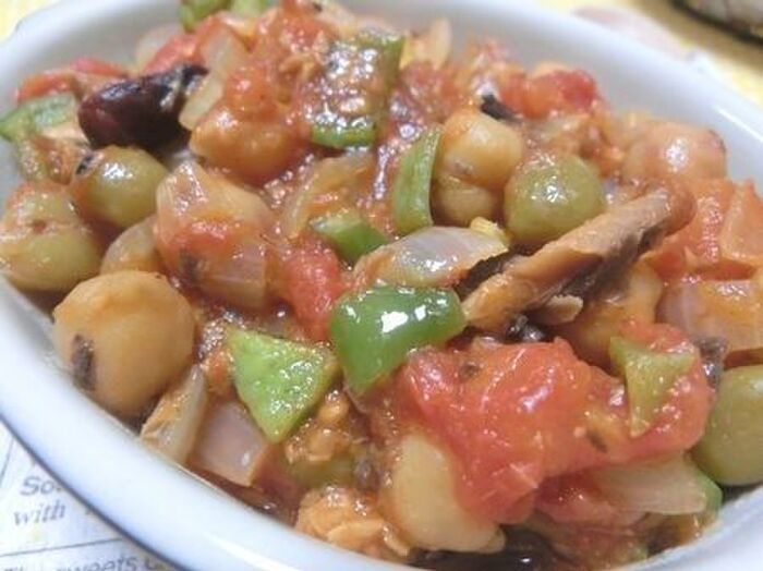 味付けいわし、豆、トマト☆ ほぼ缶詰で簡単チリコンカン