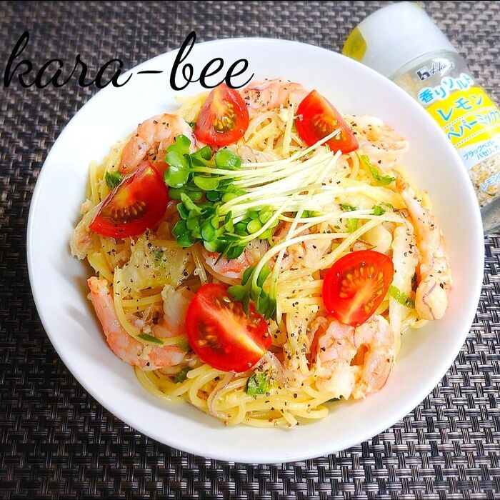 味付け簡単♪海老ツナセロリのレモンチーズ冷製パスタ