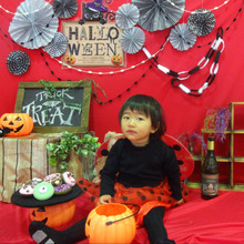 キッズフォトブース★背景布をセッティングしてみよう!