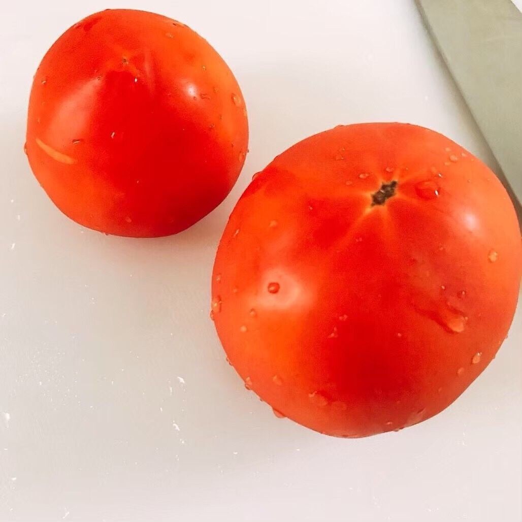 トマトを切るだけ