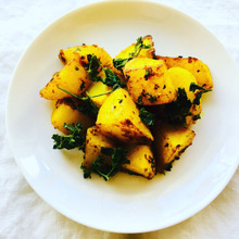 ほくっと★じゃがいもとパセリのスパイス炒め