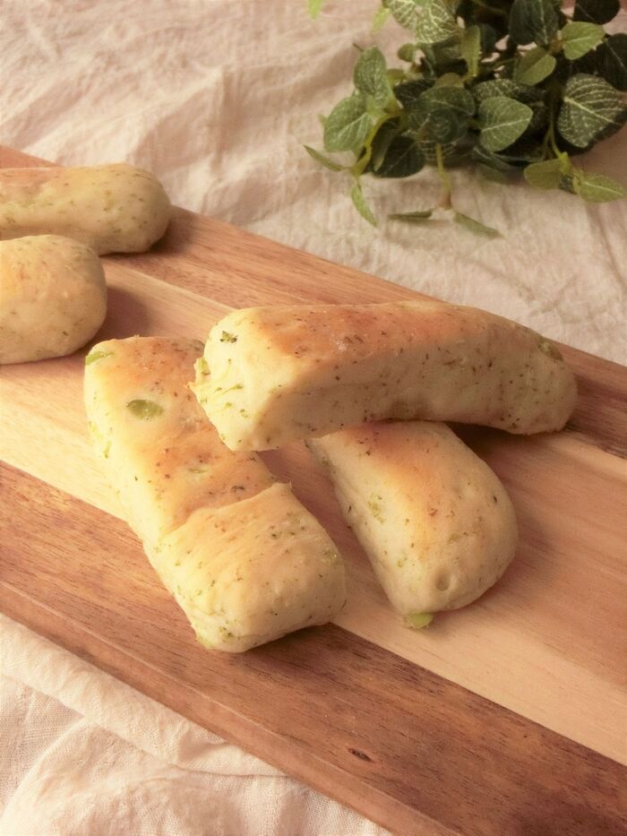 HBで簡単★ブロッコリースティックパン