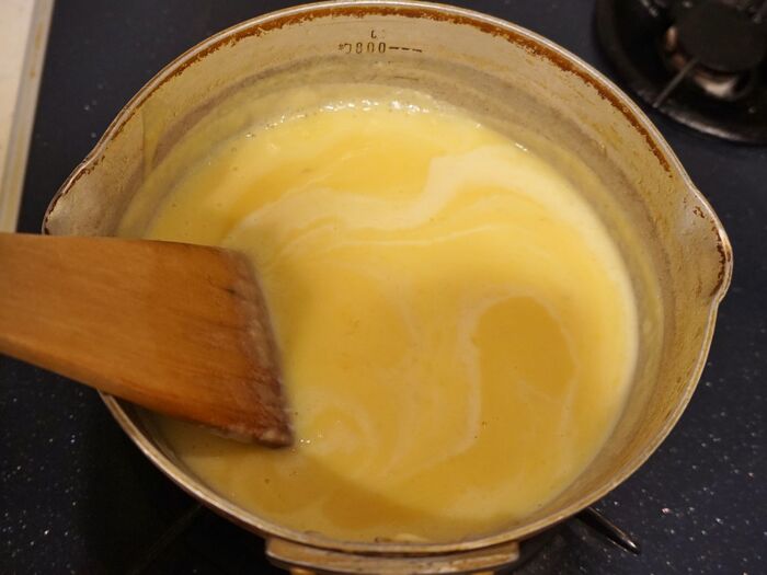 牛乳を加えて完成です。