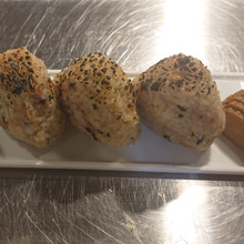 MUTTI / MUTTI のご馳走おにぎり パート3