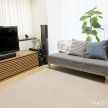 【インテリア】これでもうソファのズレからさよなら!