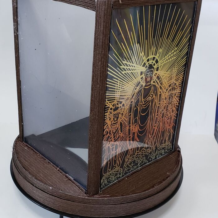 4、仏像柄のアンティーク小物入れの床面を作る。