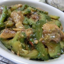 材料4つで激ウマ☆ いわし缶でゴーヤのドライカレー