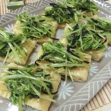 5分で美味い♪ 豆苗ナムルのせサクサク油揚げカナッペ