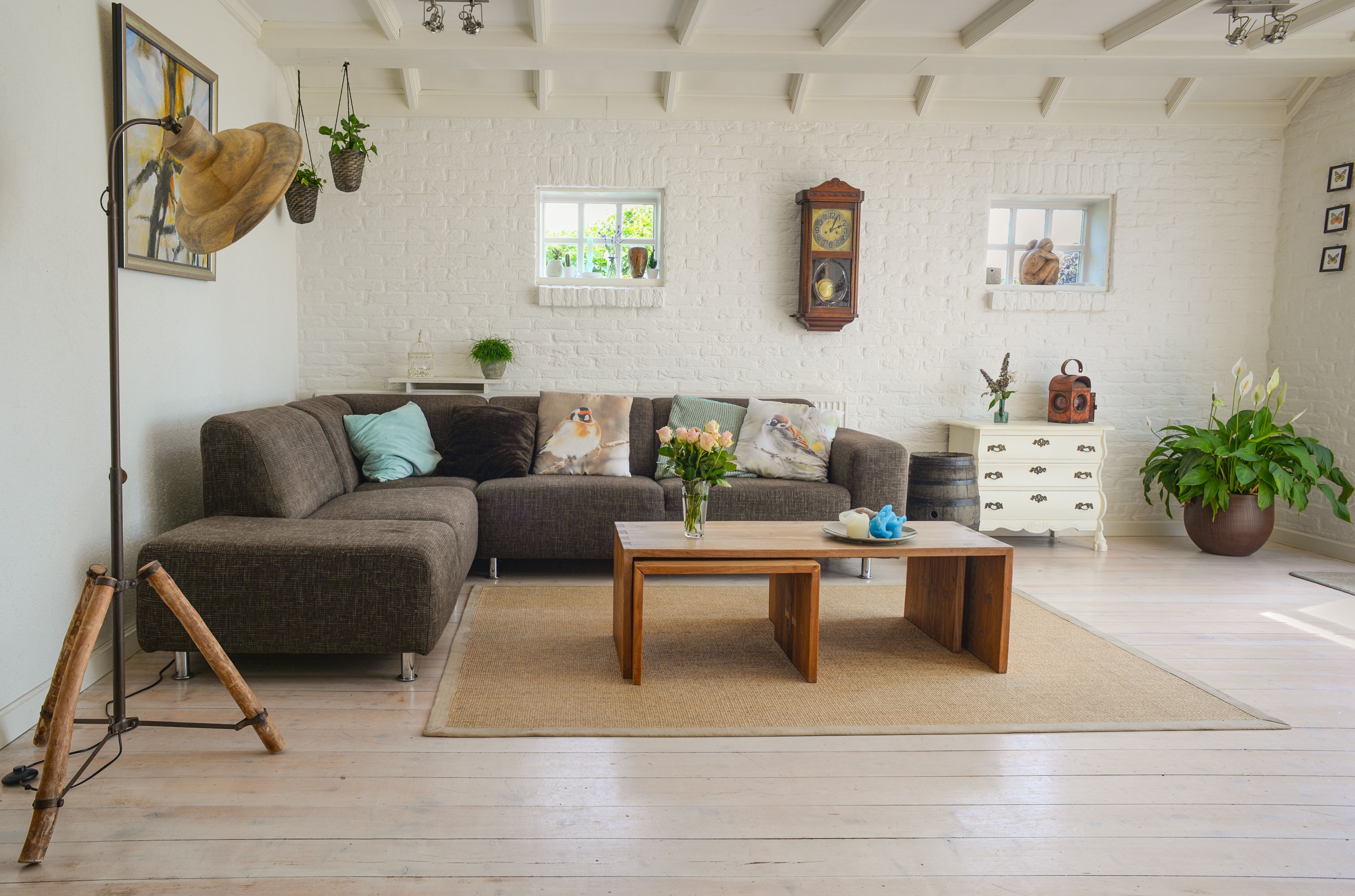 【2019年】え！家具もあるの？ふるさと納税人気の家具・木製品ランキングトップ10