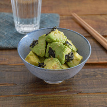 やみつき!アボカドのナムル。切って和えるだけ簡単おつまみ&おかず。