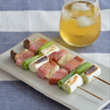 長ねぎとエリンギとベーコンの串焼き。刺して焼くだけジューシー!