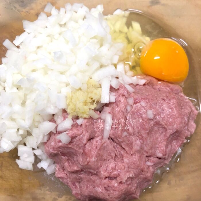 ③マヨネーズを入れて、よりジューシーに!