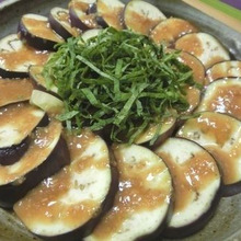 レンチンと混ぜるだけ☆ なすの田楽 サラダ仕立て♪