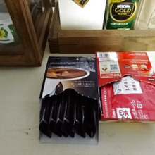 収納ケース不要!中身も外身も無駄にしない生活感丸見えの食品収納!