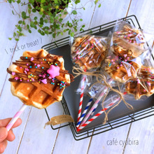 100均材料で!魔法のステッキワッフルラッピング♫