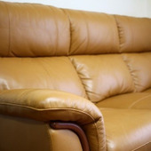 知ってる?レザーソファーとベッドのお掃除とお手入れ方法