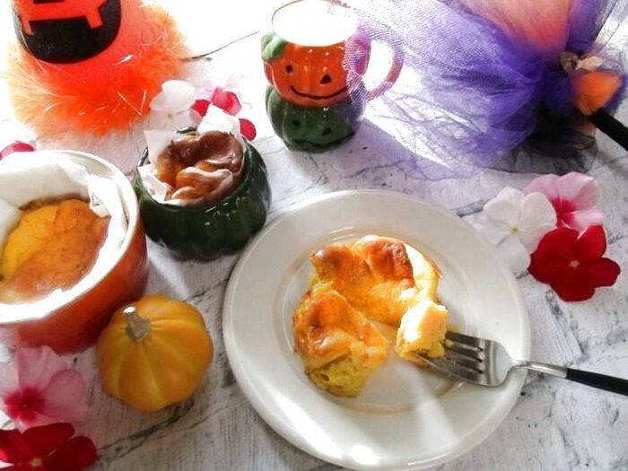 家庭で簡単に作れる玄米粉入り健康おやつ!ハロウィンレシピ♡パンプキン人気爆発の【バスチー】