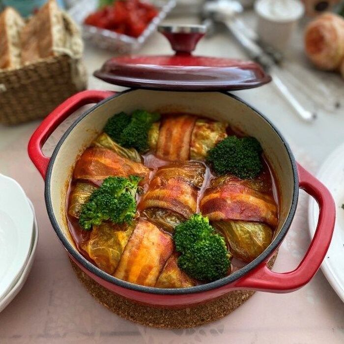 おだしとピューレで!トマト味のロールキャベツスープ