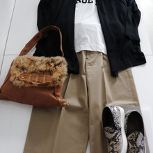 超簡単!服についたメイク汚れがあっという間に綺麗になる方法