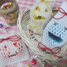 フルーツキャップと折り紙で、ハロウィンおばけラッピング♪