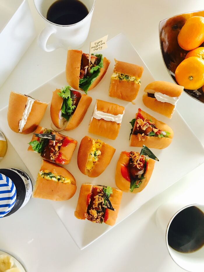 チョキチョキカット✂️味色々♫ひと口サイズのホットドッグ🌭