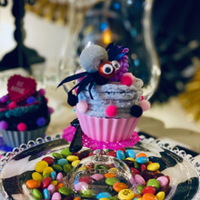 カンタン♪ときめきハンドメイド♪ **カップケーキなラッピングケース**