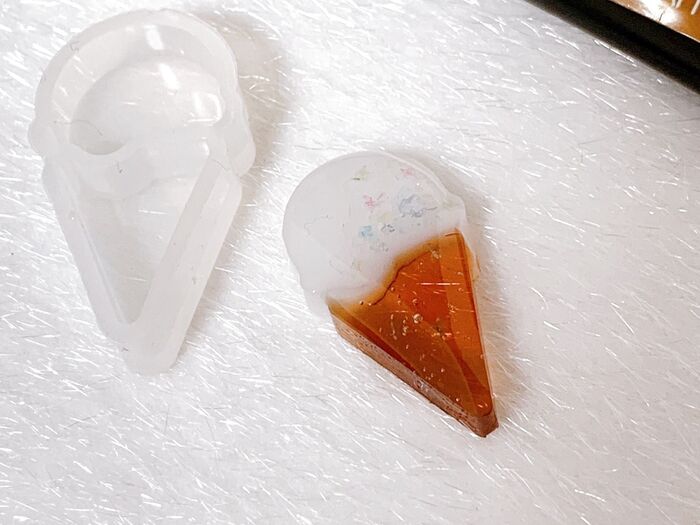 セリアのモールドで作ってみたよ( ◜ω◝ )