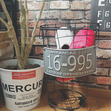 【ダイソー】ワイヤーバスケットを重ねるだけ!オシャレなスリッパ入れ