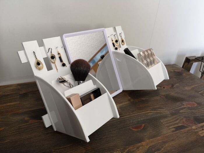 ミラースタンドを利用するときは