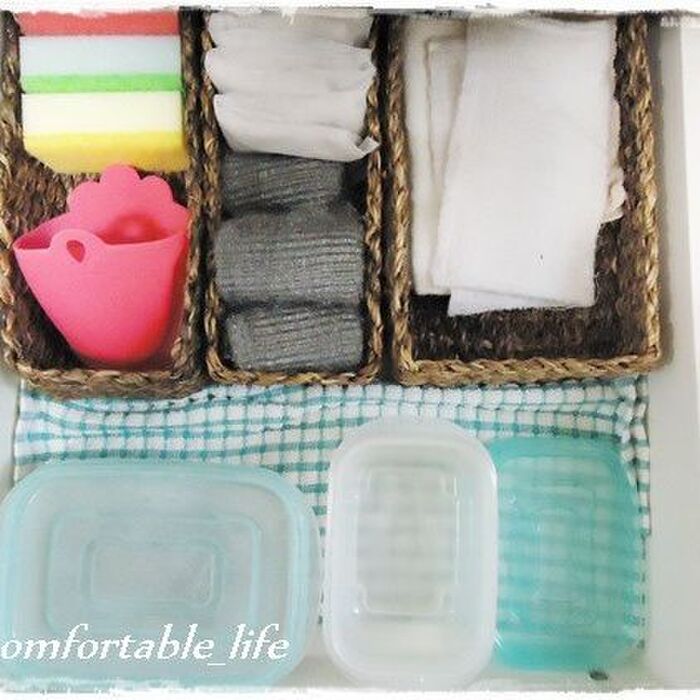 3段目。週に1回程度しか使わないような日用品のストックなど。