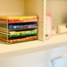 暮らしをいろどり豊かにする500色の色鉛筆収納♡