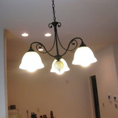 お部屋がパッと明るくなる!照明器具もお掃除しよう