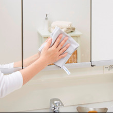 鏡に拭き筋を残さない!洗面台に常備するならこの1枚!