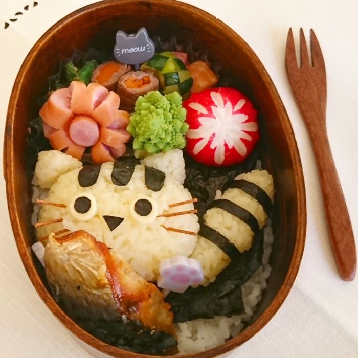 お魚くわえた猫ちゃんわっぱ弁当