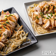 よだれが止まらぬ「よだれ鶏」。こんなにジューシーな胸肉が失敗ナシに作れるなんてっ!