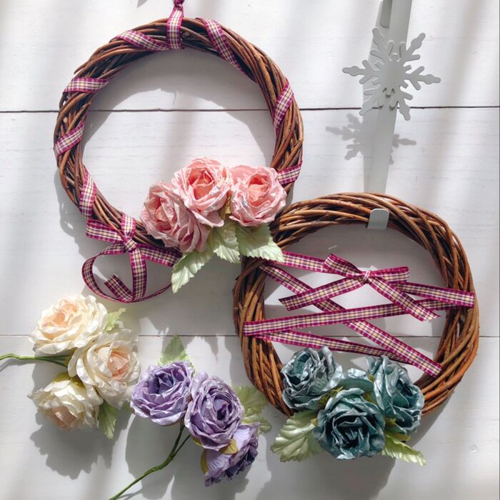 ダイソー♡フラワーピックで巻くだけ簡単リース♡