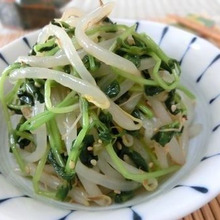 フライパンで一発☆ 失敗無し! もやしと豆苗のナムル