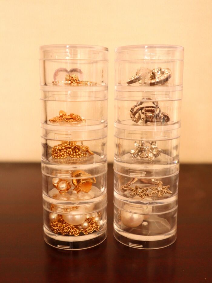 見て楽しむ♡5段重ねアクリルケースのアクセサリー収納