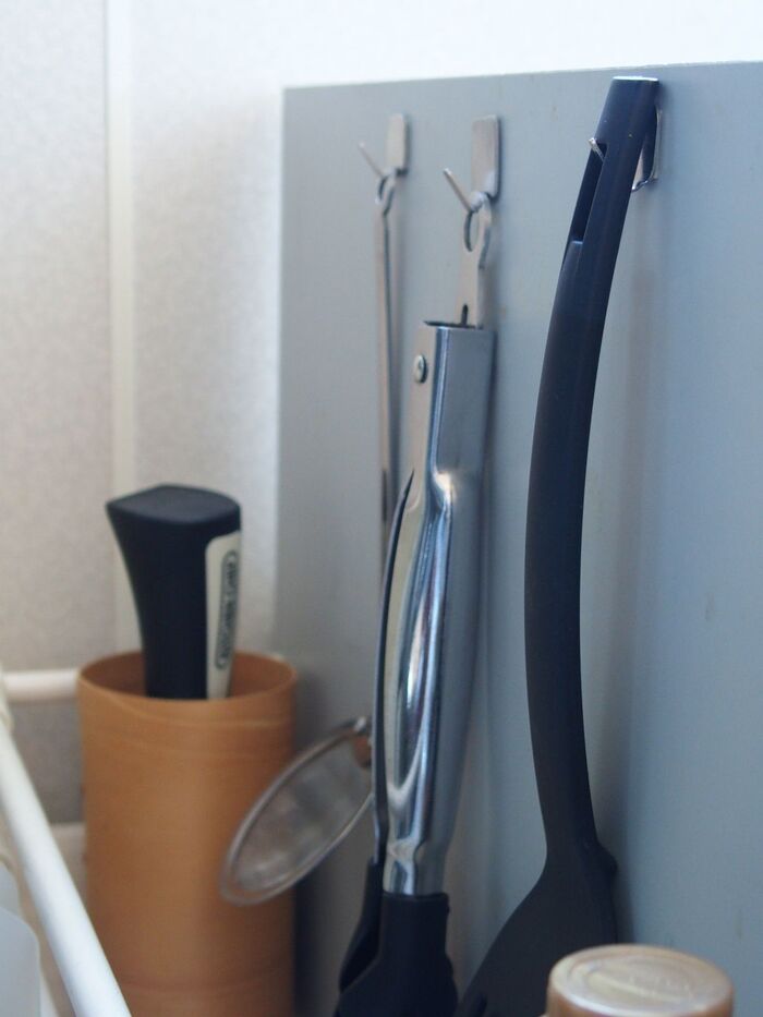 キッチンツールは100均で油からもホコリからも避難できる場所へ!