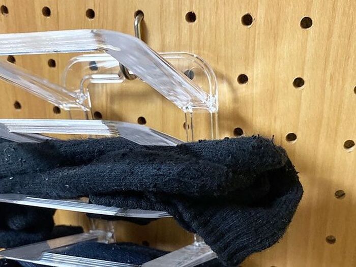 セリアのハンカチスタンドを通学ソックス収納にしてみました