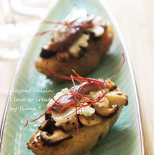 チーズポテト焼きのキノコソース