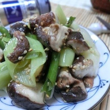 鶏ガラ使わなくても美味しい♪ 椎茸と長ねぎのナムル